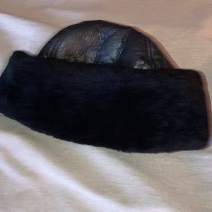 NWOT Genuine Australian sheepskin bucket hat, unisex